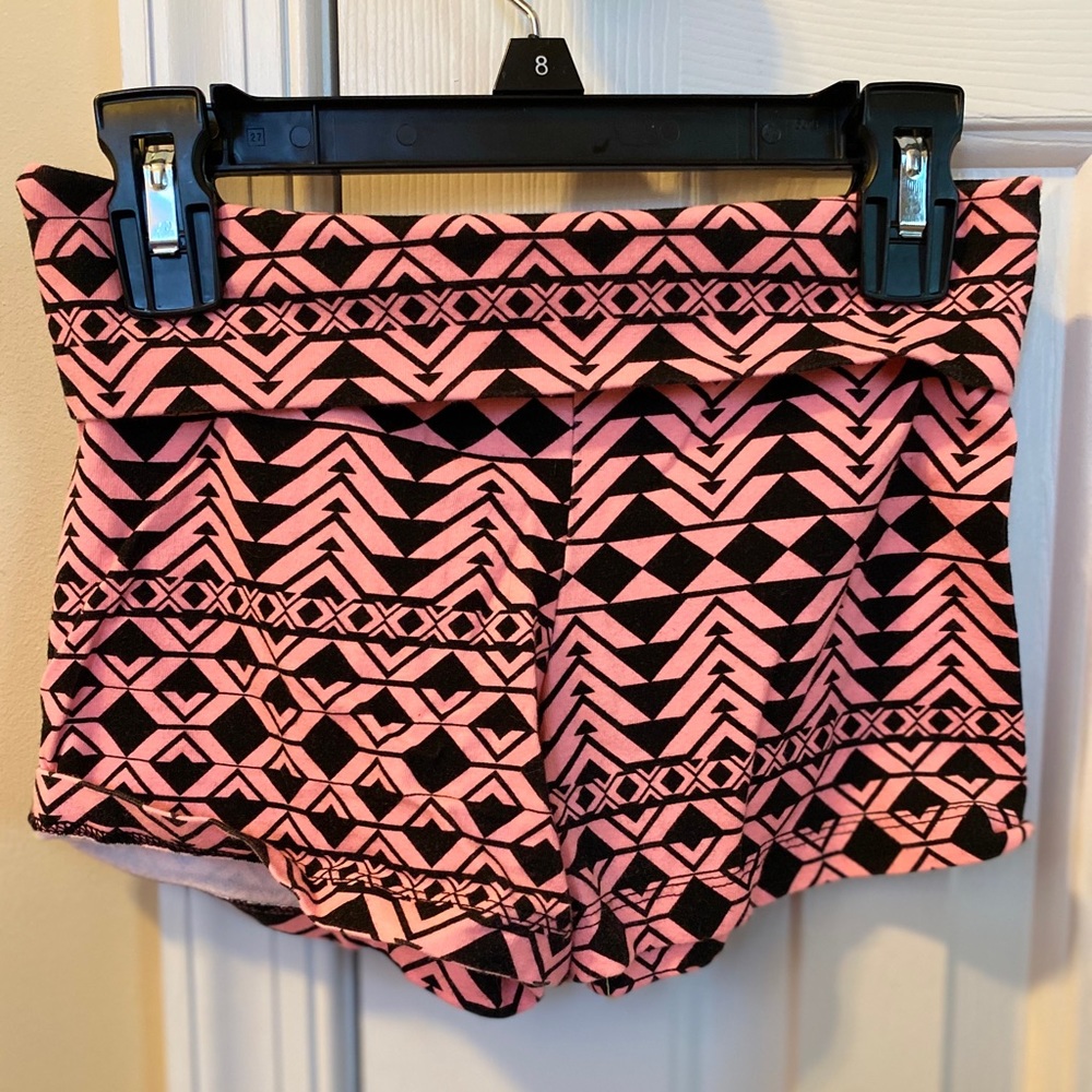 Cloth patterned shorts, size S